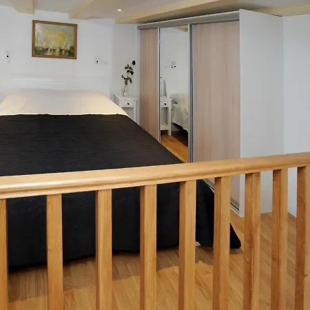 Atento Apartment